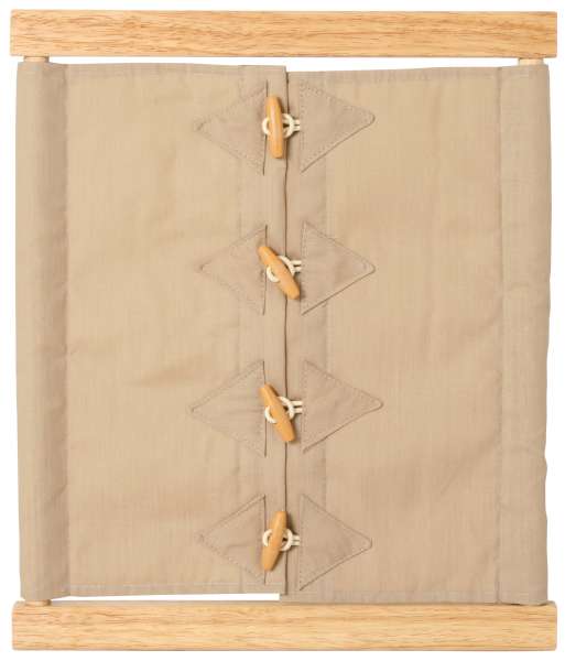 Rahmen mit Knebelknöpfen