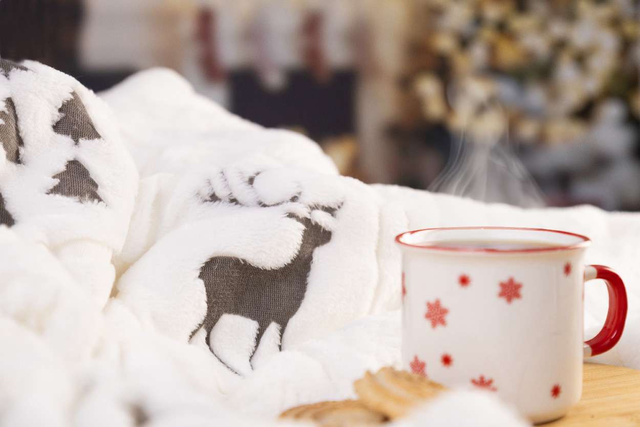 Weihnachtsdecke, RPET Arsunda