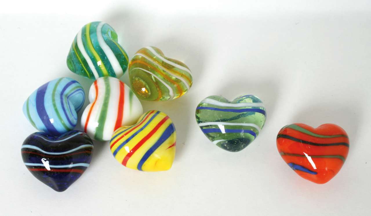 Glas-Herzen gestreift, 8-tlg.
