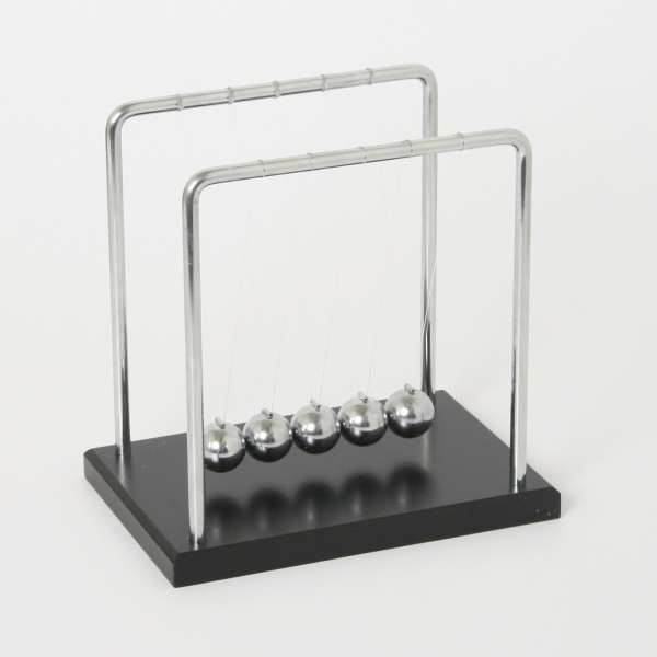 Kugelspiel mit Sockel 18 cm