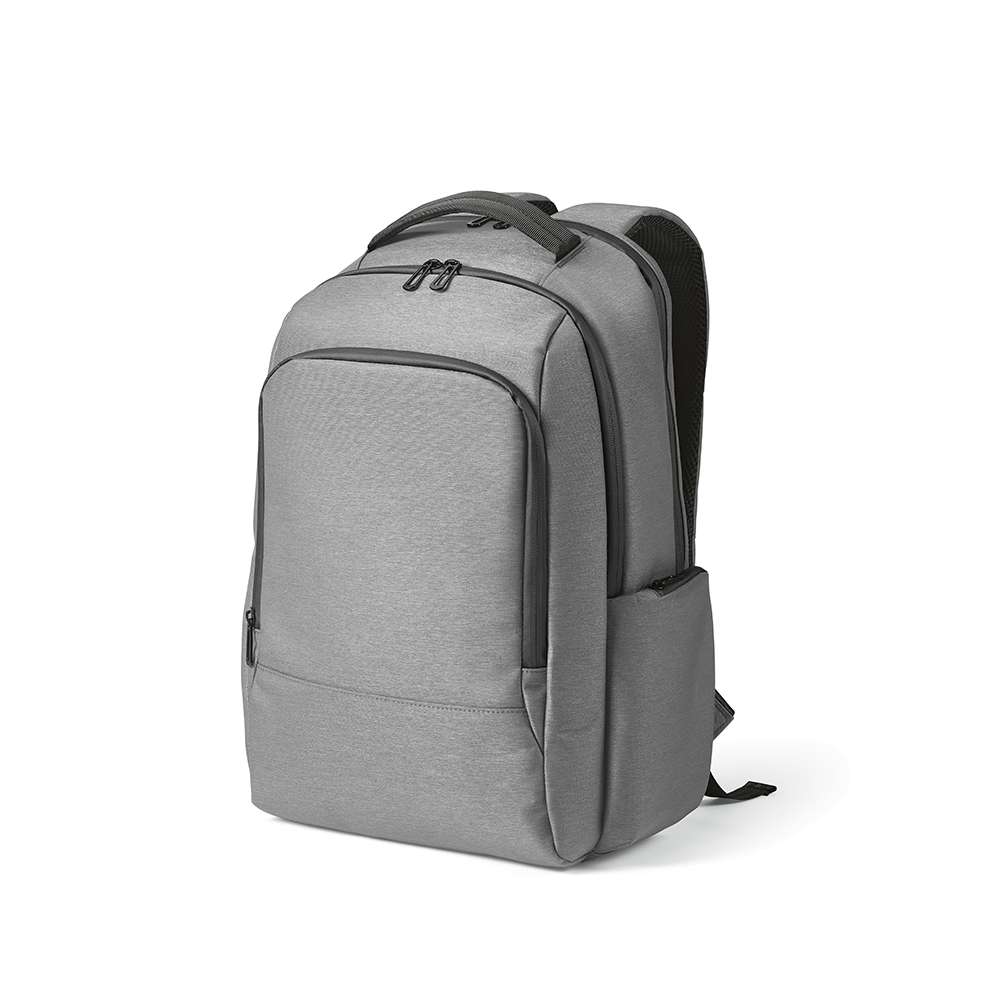 New York 20L Rucksack aus recy. Nylon und rPET. Laptops bis 17