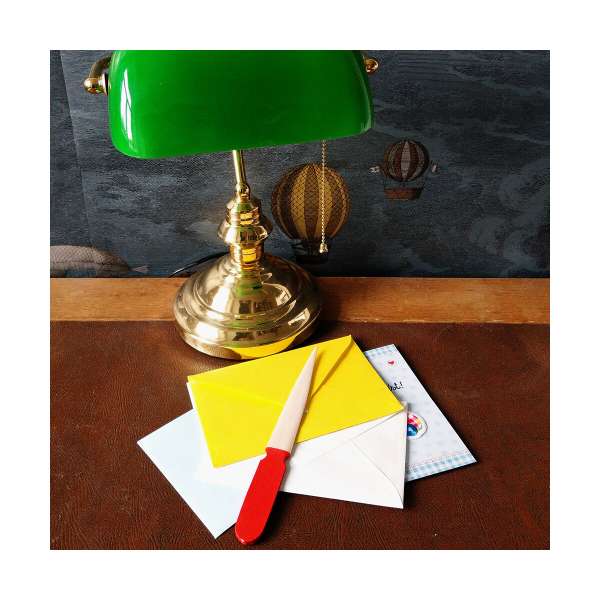 Brieföffner, mit farbigem Griff, feuerrot, aus Holz 21 cm