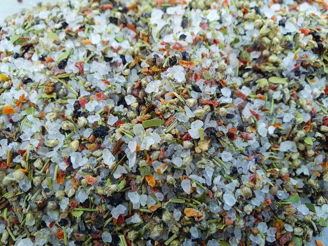 Weihnachtsgewürz im Reagenzglas