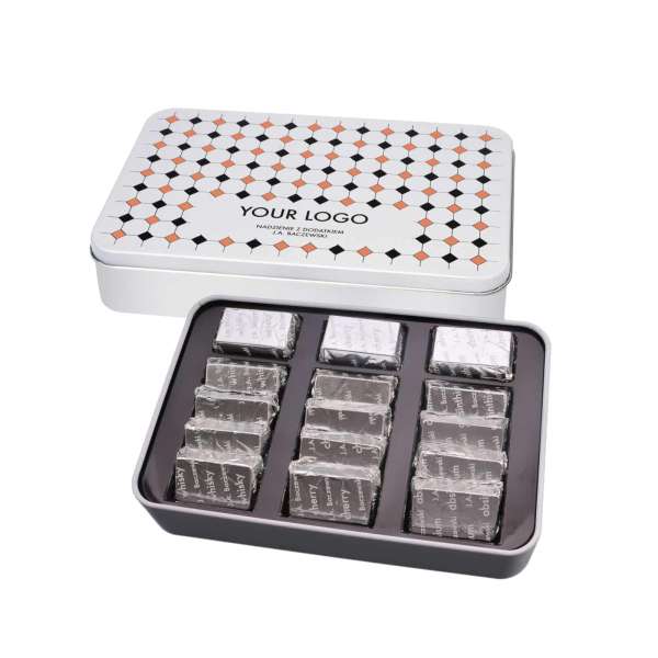 VARIETIES PRALINES 15 PCS J. A BACZEWSKI LINE