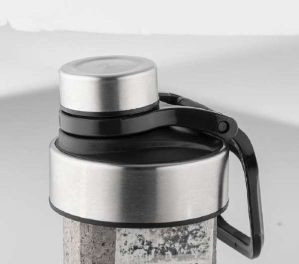 Metmaxx® Trinkaufsatz "GRG-ClickDrink" silber / schwarz