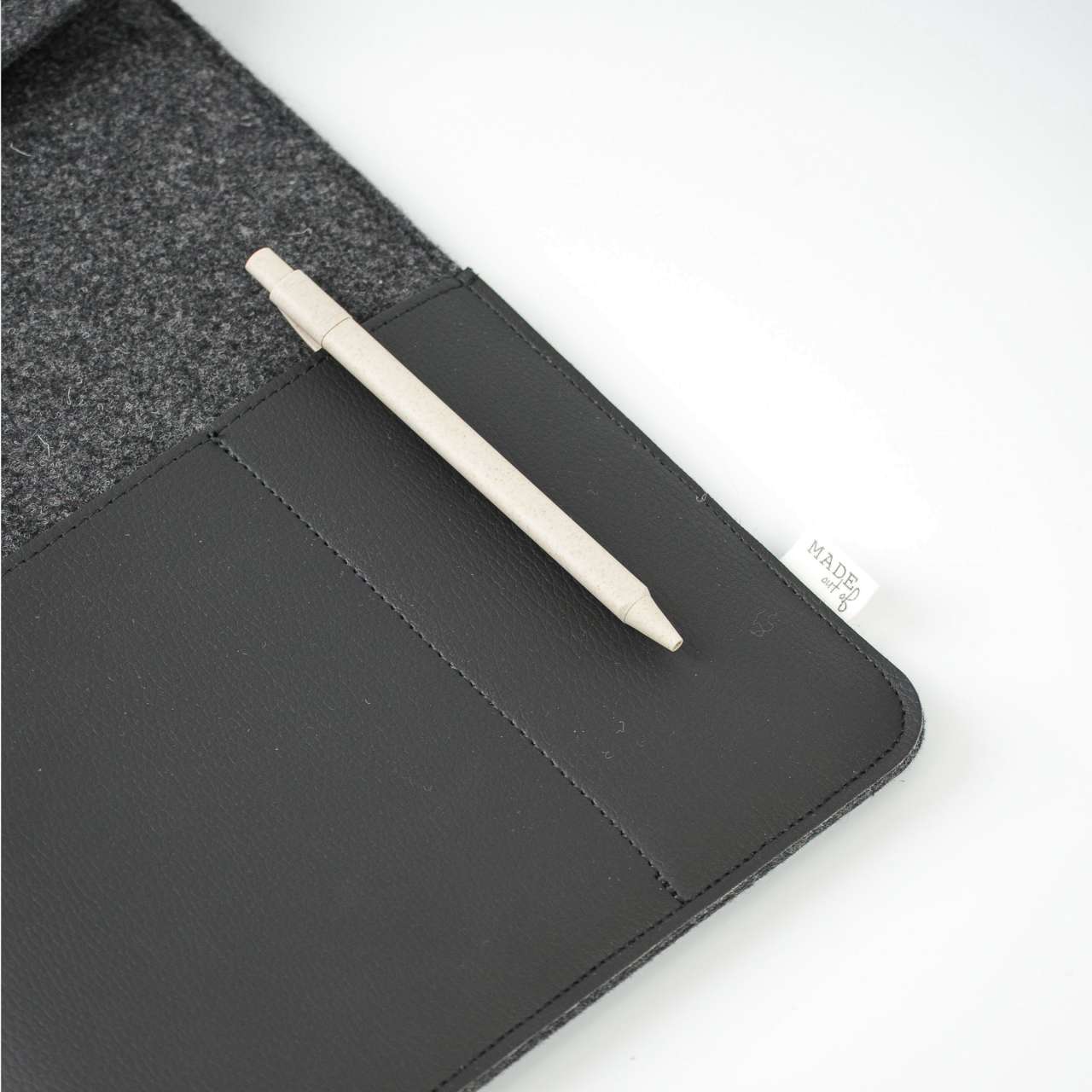Recycled Felt & Apple Leather Laptop Sleeve Plus 16