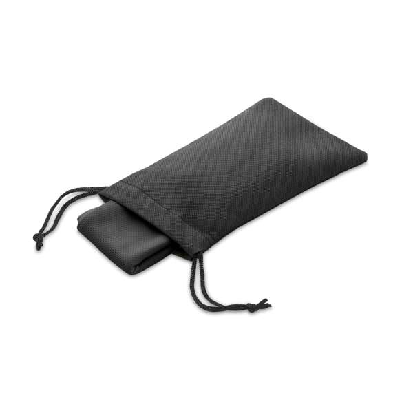 BERNAL Sporthandtuch aus recyceltem Polyester (100% rPET) dient zur Erfrischung mit Vliesstoffbeutel