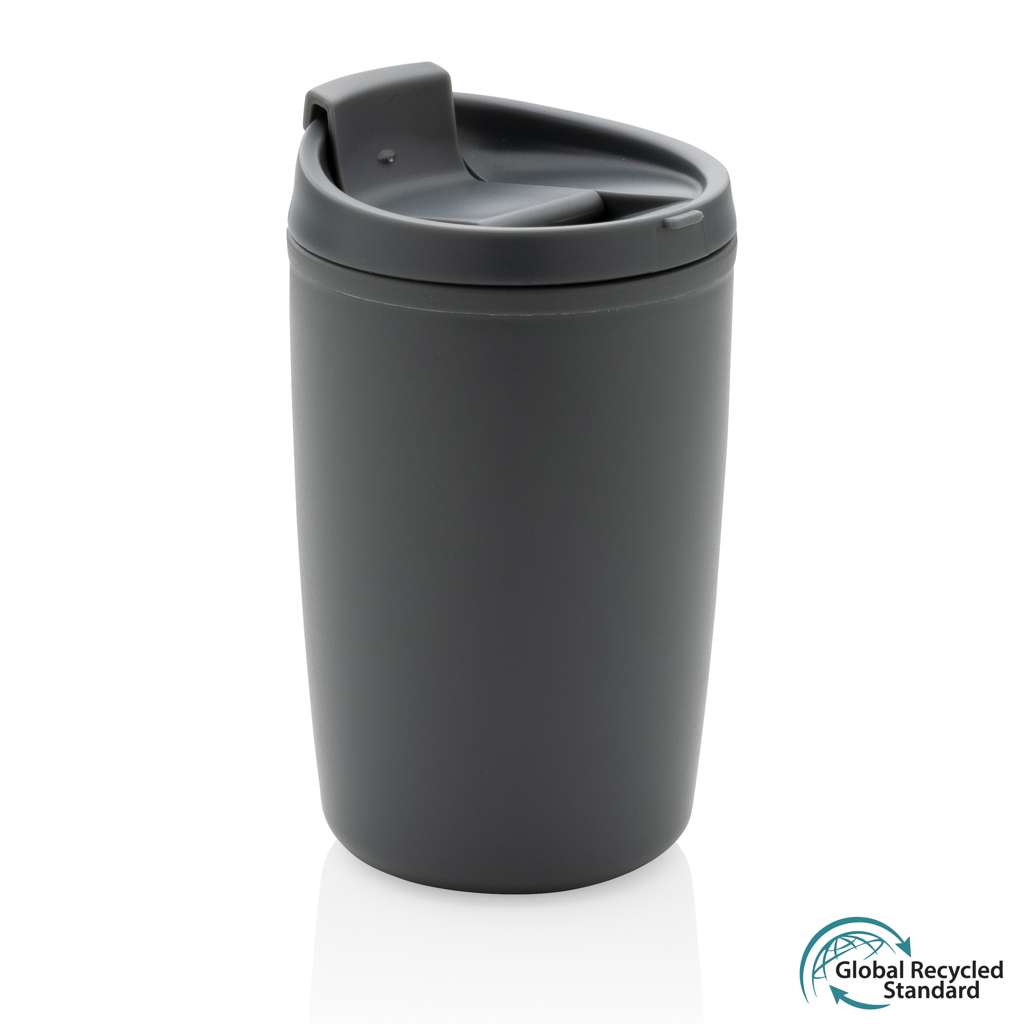 GRS recycelter PP-Becher mit Flip-Deckel