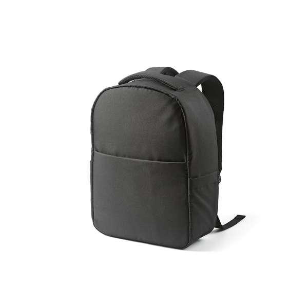 Budapest 16L Rucksack aus rPET. Vordertasche. Laptops bis 17"