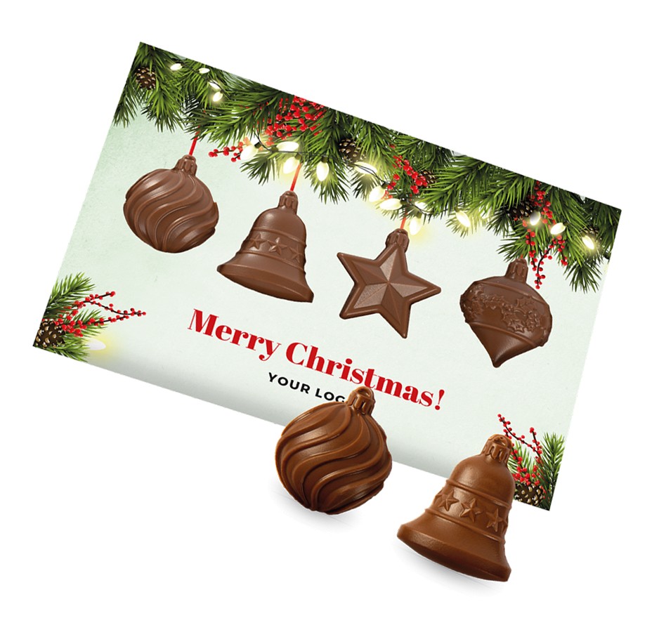 Weihnachtskarte mit Christbaumkugeln aus Schokolade