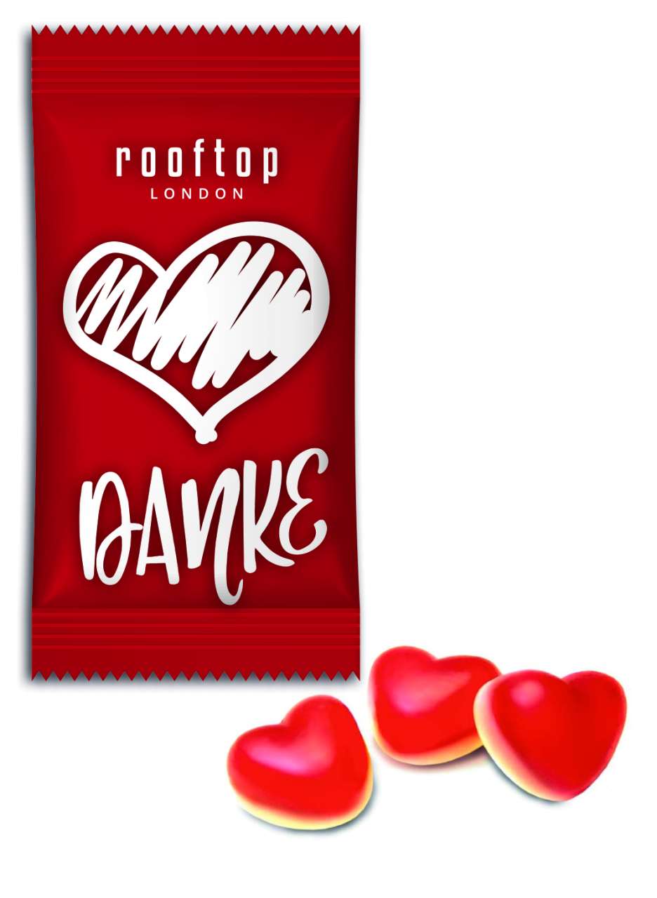 Himbeer-Herzen mit Vanilleschaum im Flowpack